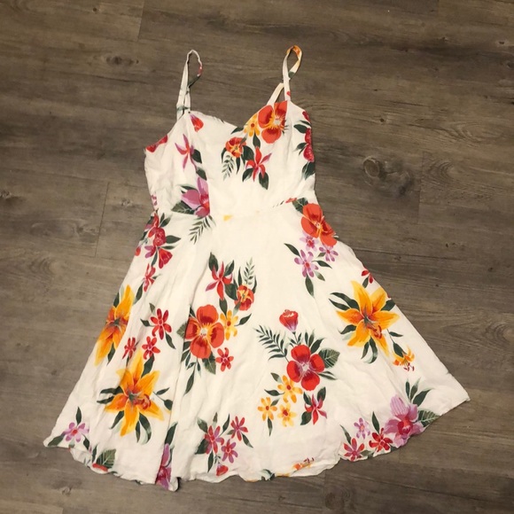 Old Navy cami fit & flare dress - Picture 2 of 4